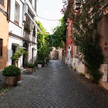 Tamara E Gerardina House In Trastevere Рим Екстер'єр фото